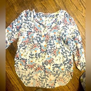 Daniel Rainn blouse